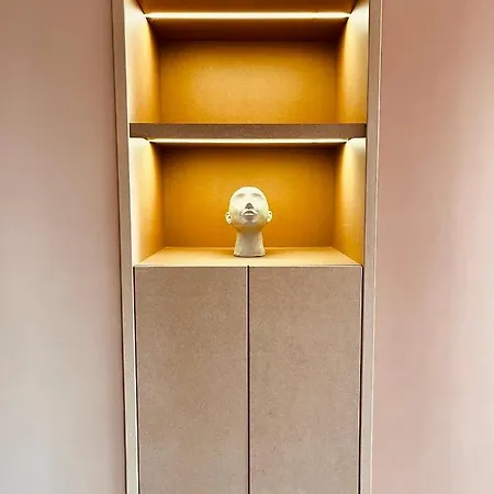 Marilou A Βίλα *